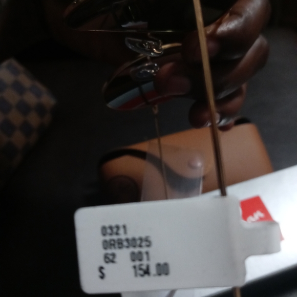 Ray Ban SunGlasses - Picture 4 of 4